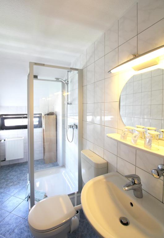 Apartmenthaus Alt Graz Düsseldorf Oda fotoğraf